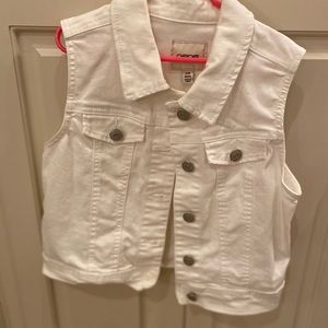 Cherokee white jean vest- girls 10/12